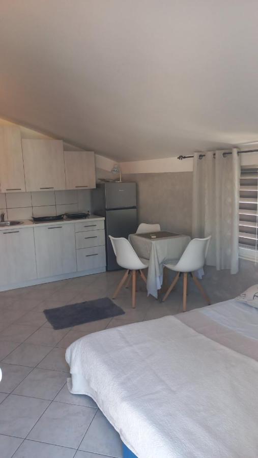 Belane Apartments Tivat Extérieur photo